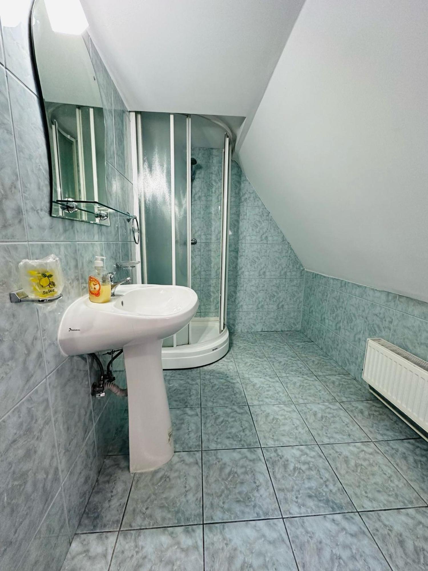 Bed and Breakfast Rapsodia Sinaia Exterior foto