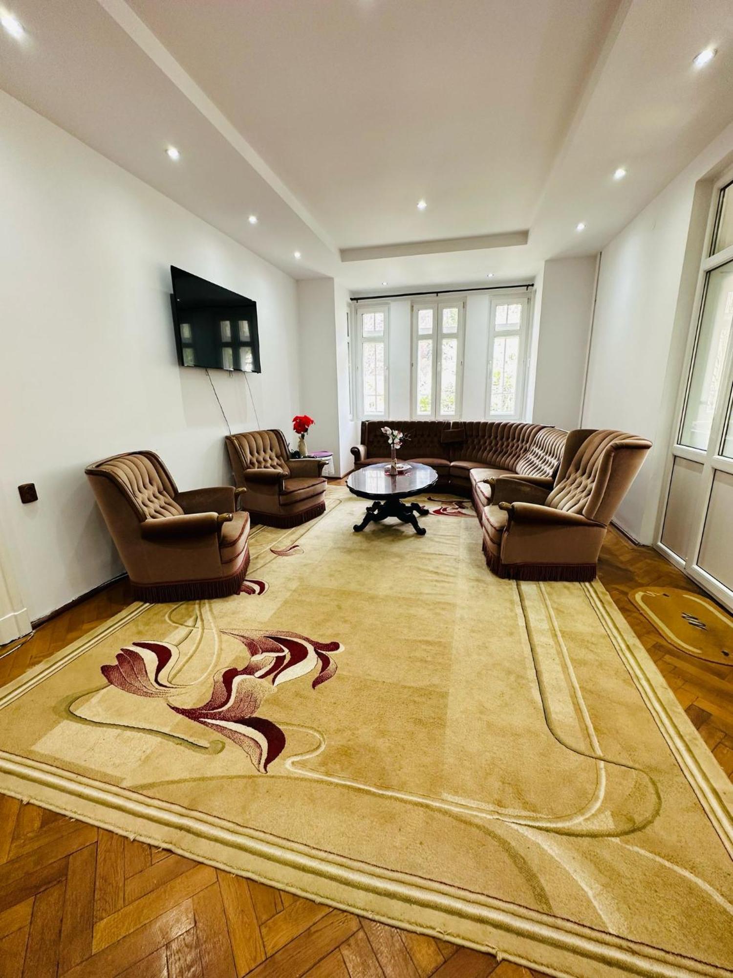 Bed and Breakfast Rapsodia Sinaia Exterior foto