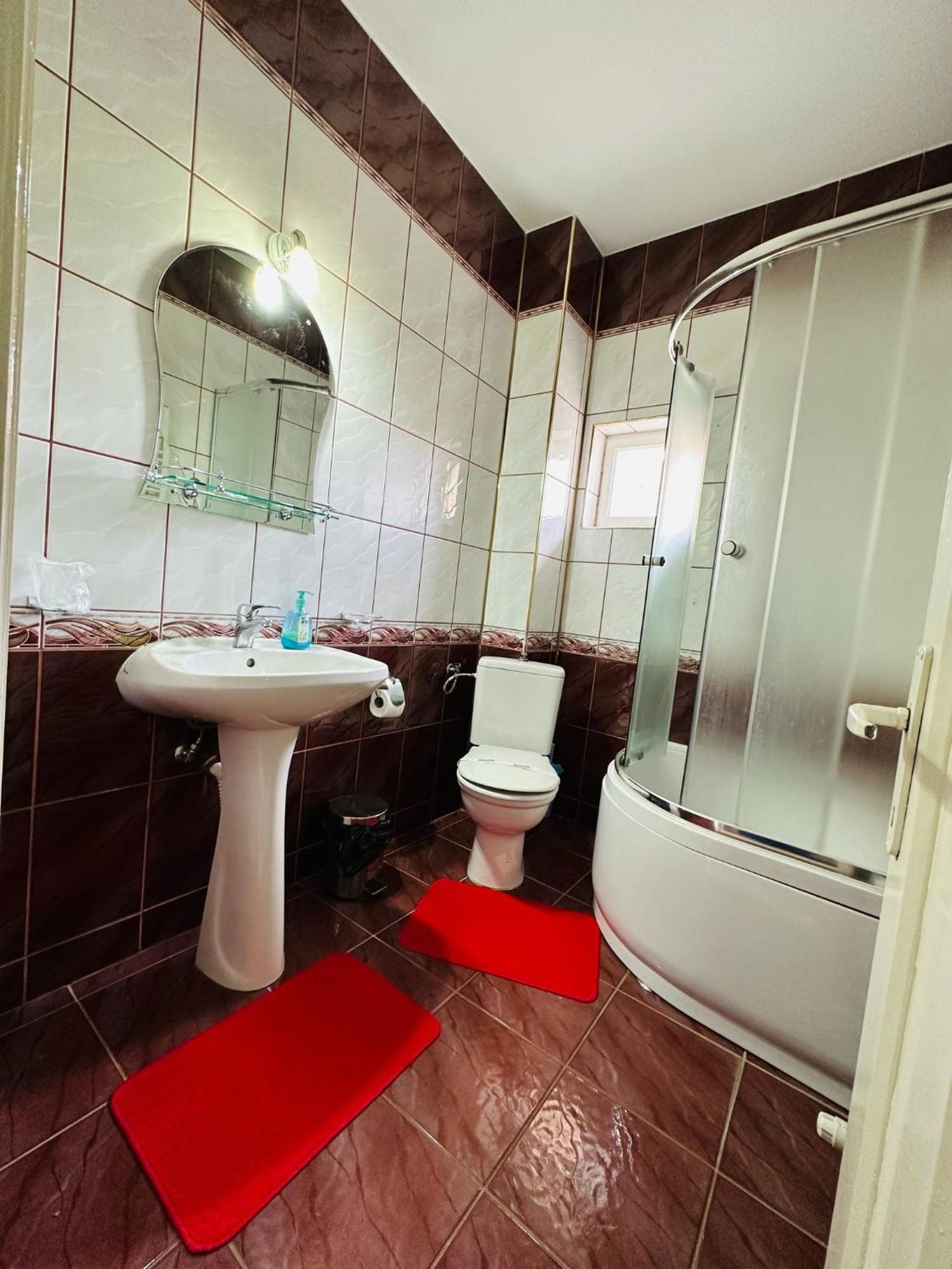 Bed and Breakfast Rapsodia Sinaia Exterior foto