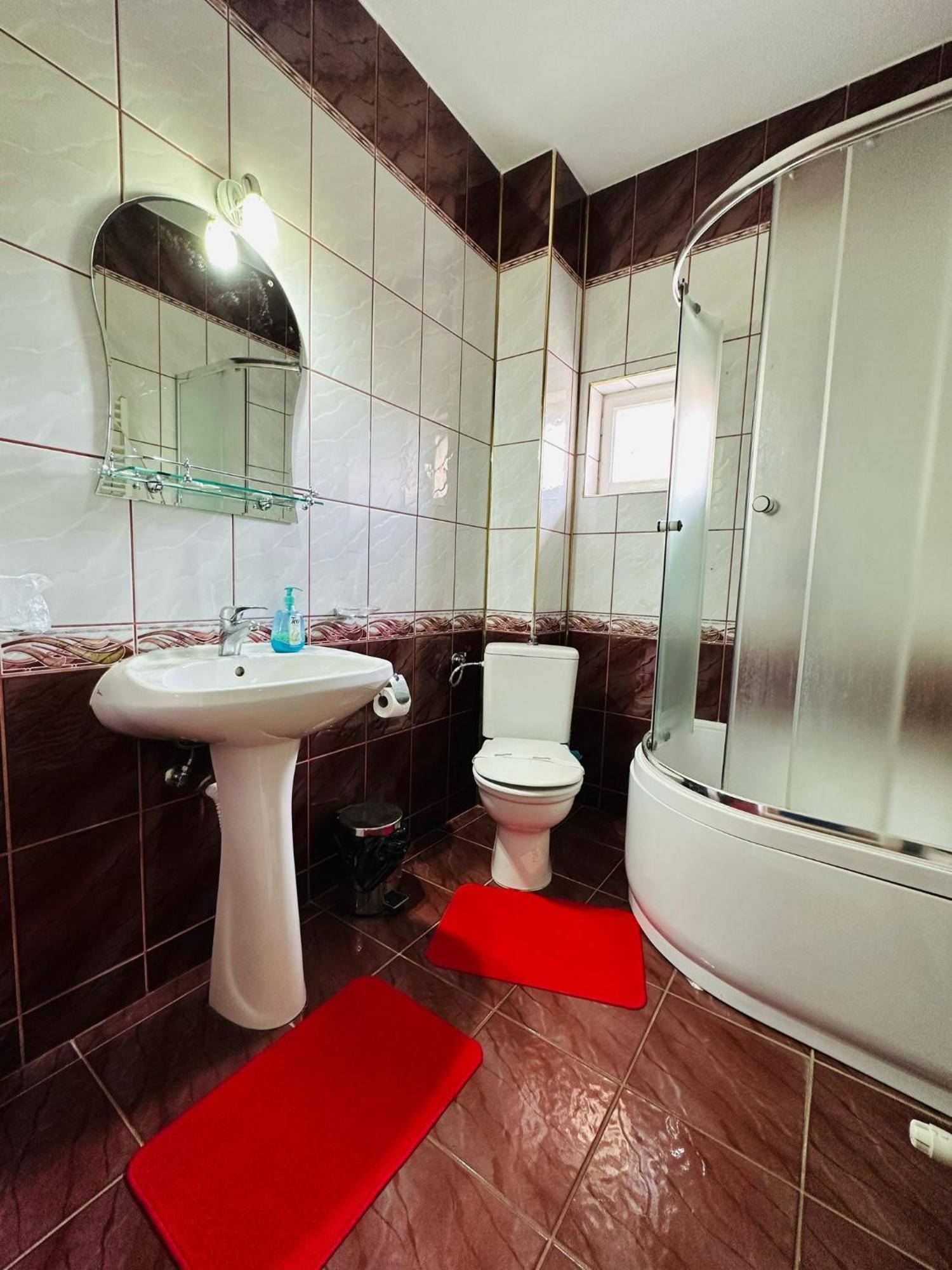 Bed and Breakfast Rapsodia Sinaia Exterior foto