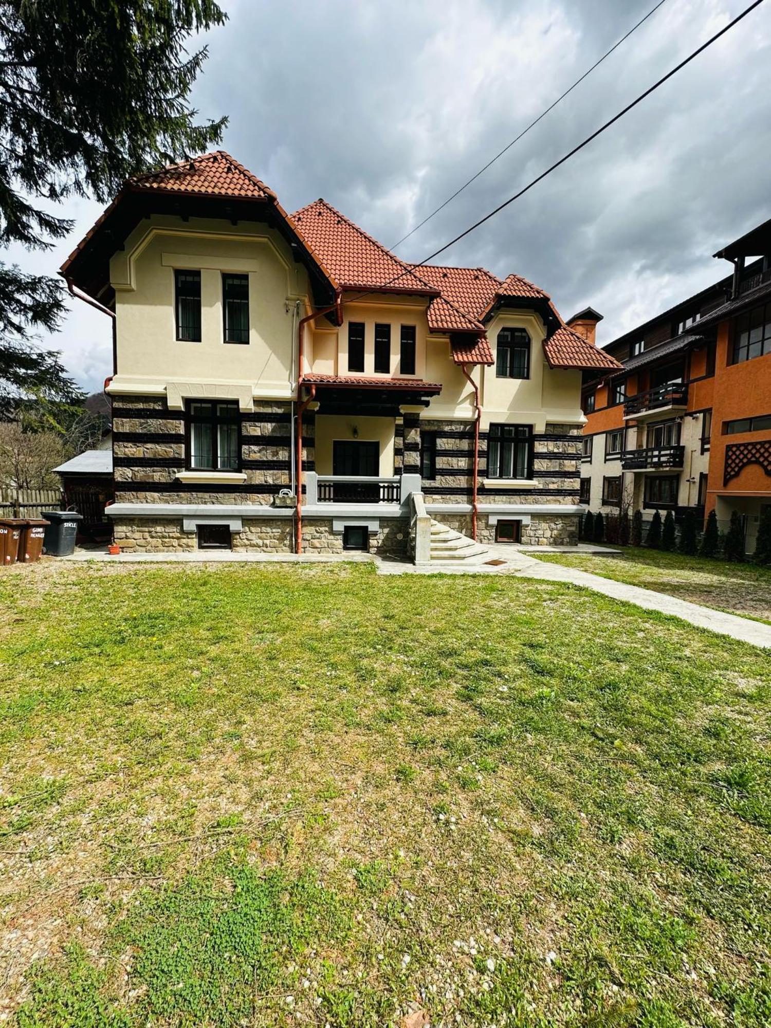 Bed and Breakfast Rapsodia Sinaia Exterior foto